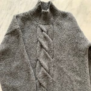 Micaela Greg Twist Cable Pullover Size Medium EUC